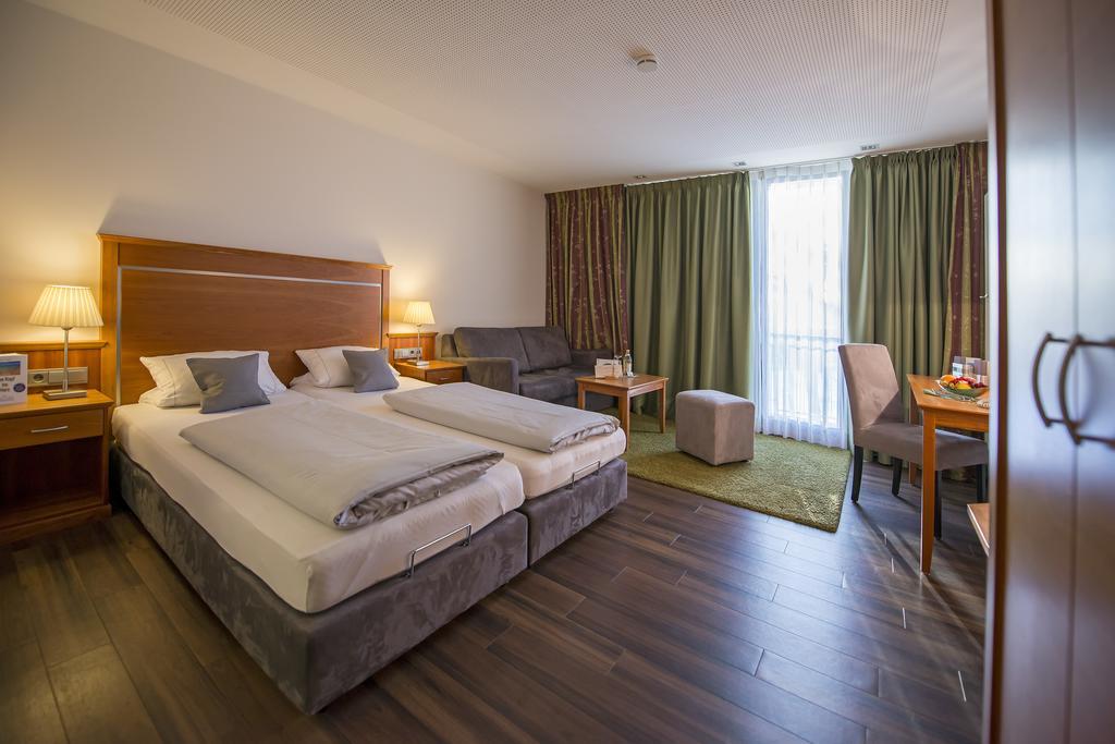 Landidyll Hotel Zum Freden Bad Iburg Rom bilde